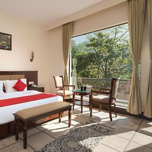 Deluxe Double Room Bath